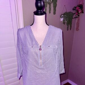 Anne Klein Blue Striped Shimmer V-Neck Blouse with Lion Zipper - Women’s M